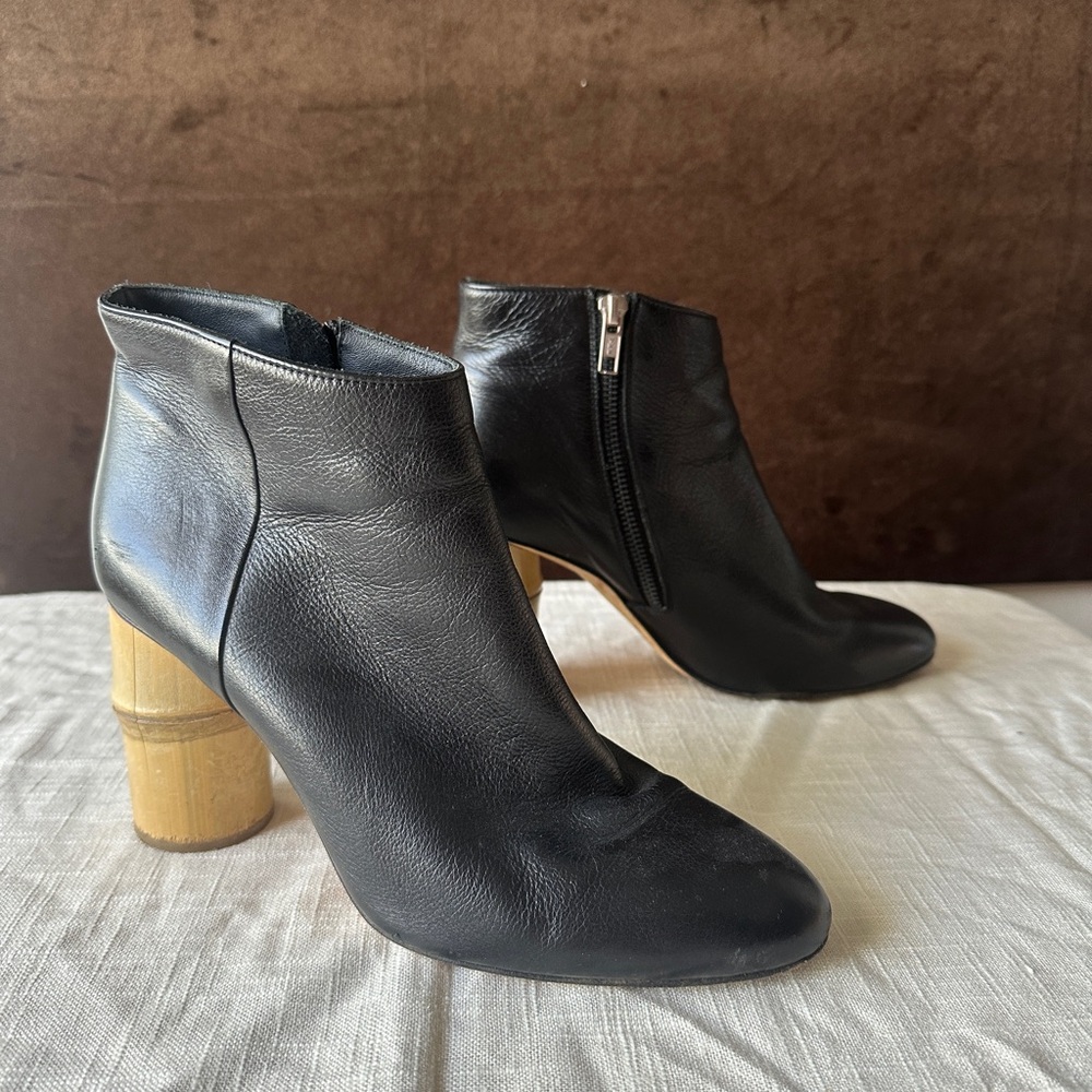 Shaina Mote Ikebana Black Leather Bamboo Heeled Ankle Boots - Picture 3 of 7
